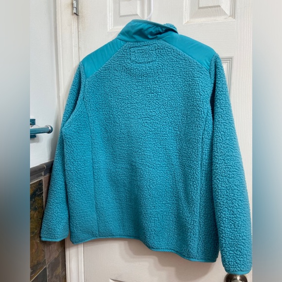 Lands End Fleece - Picture 2 of 2